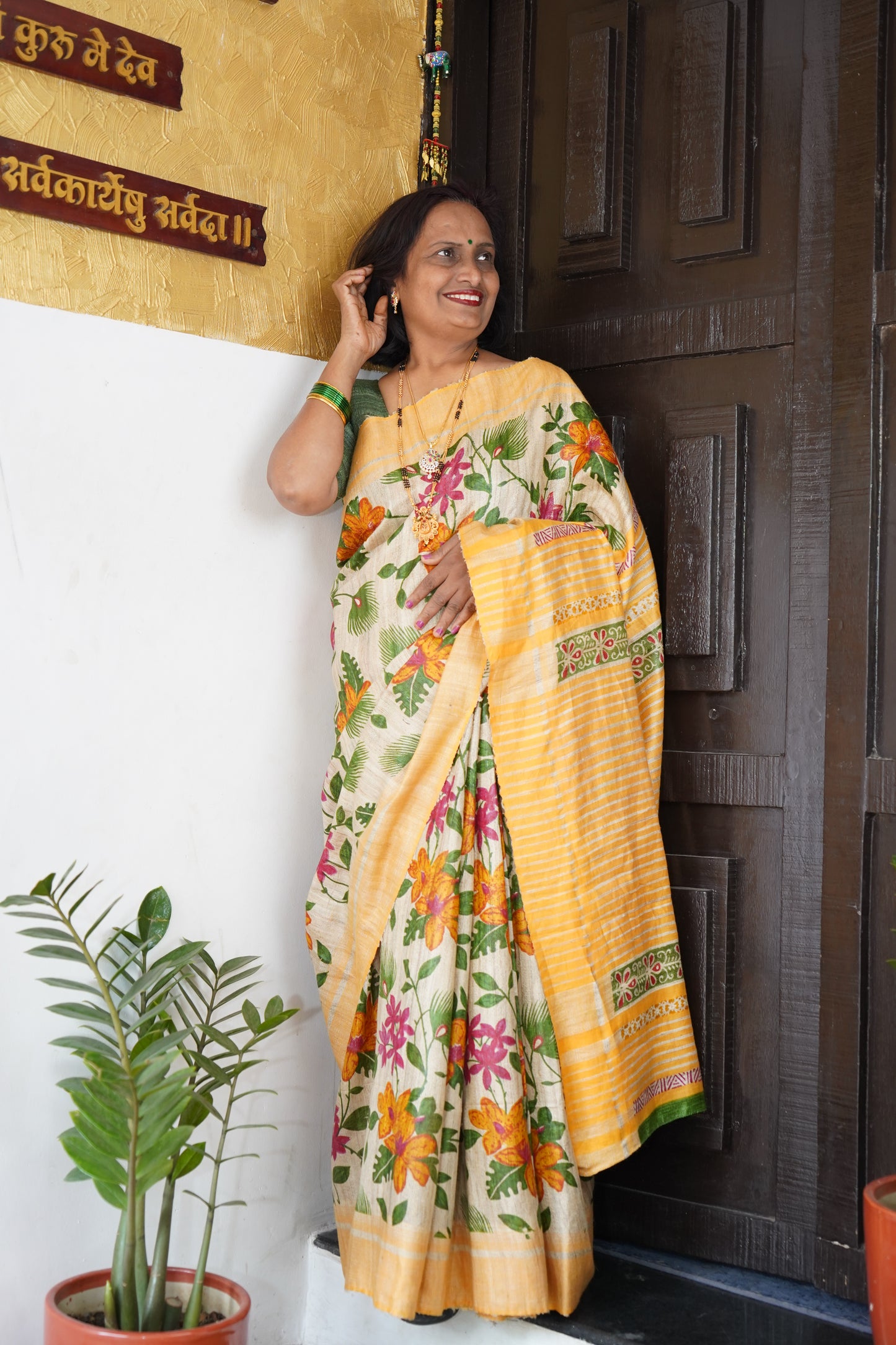 Gheecha Floral Fusion Saree