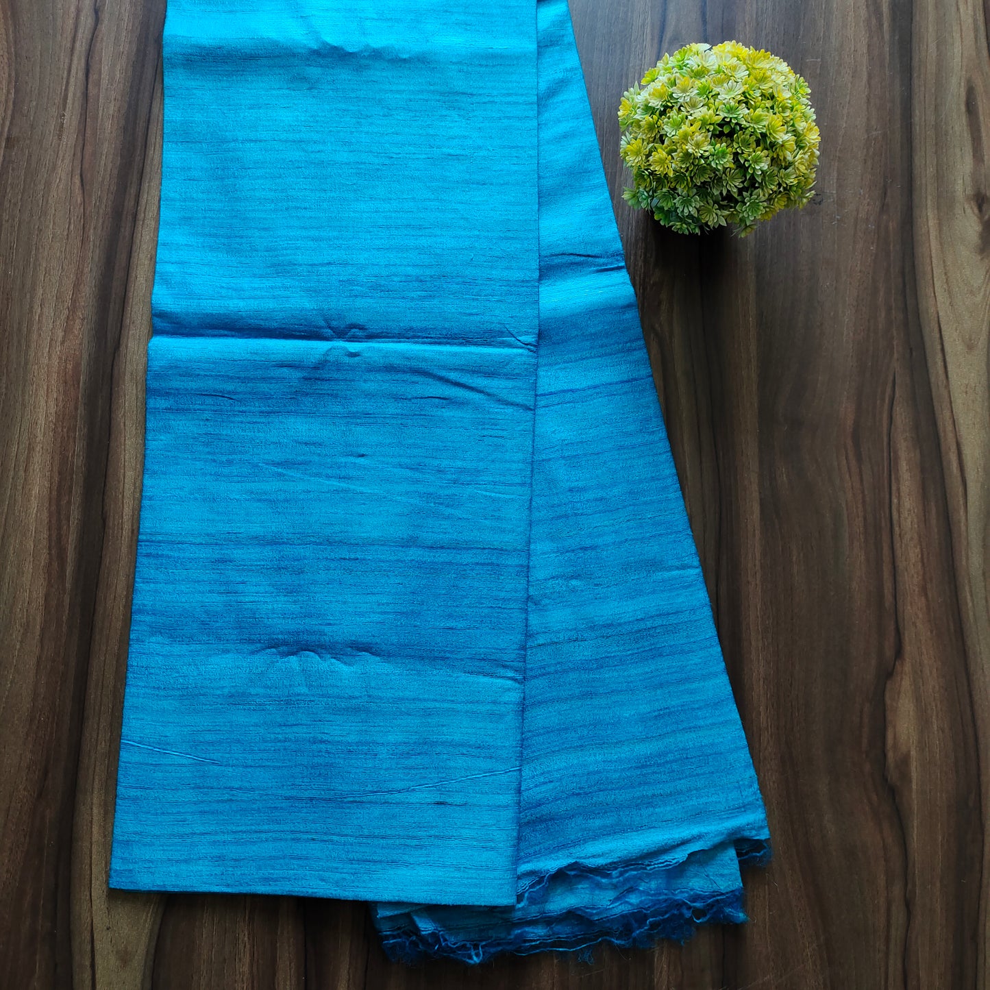 Oceanic Charm: Pure Plain Gheecha Silk Saree